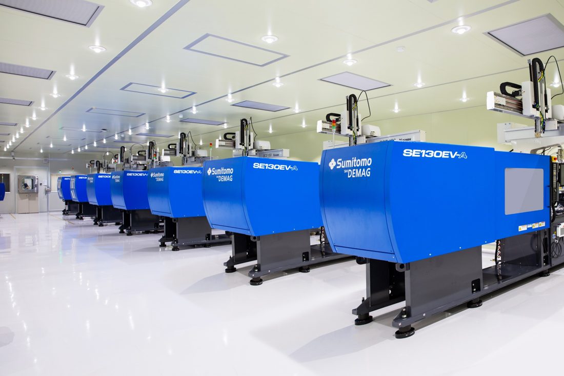 Precision injection-moulding line